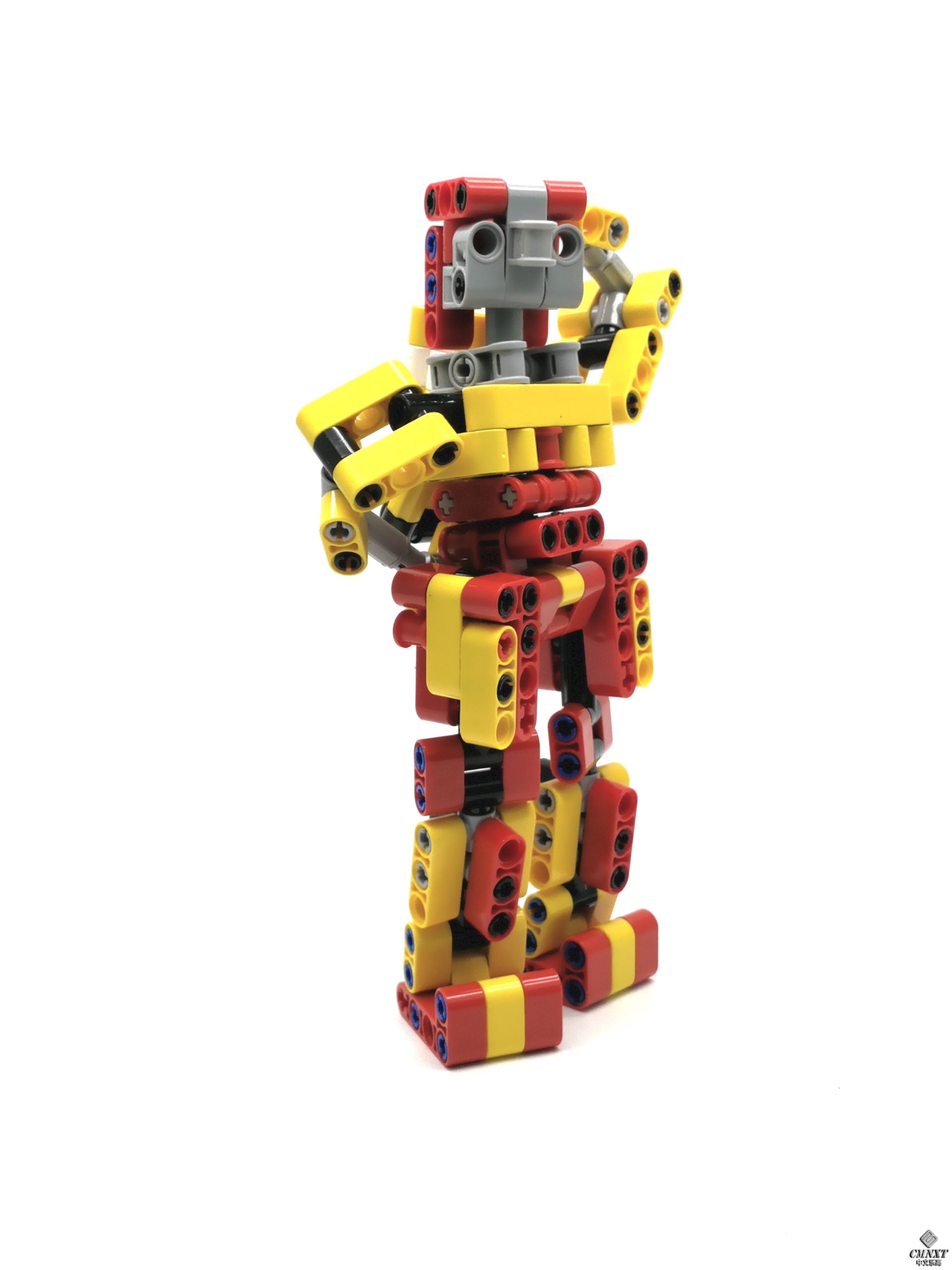 LEGO MOC - Pega Girl 01.jpg