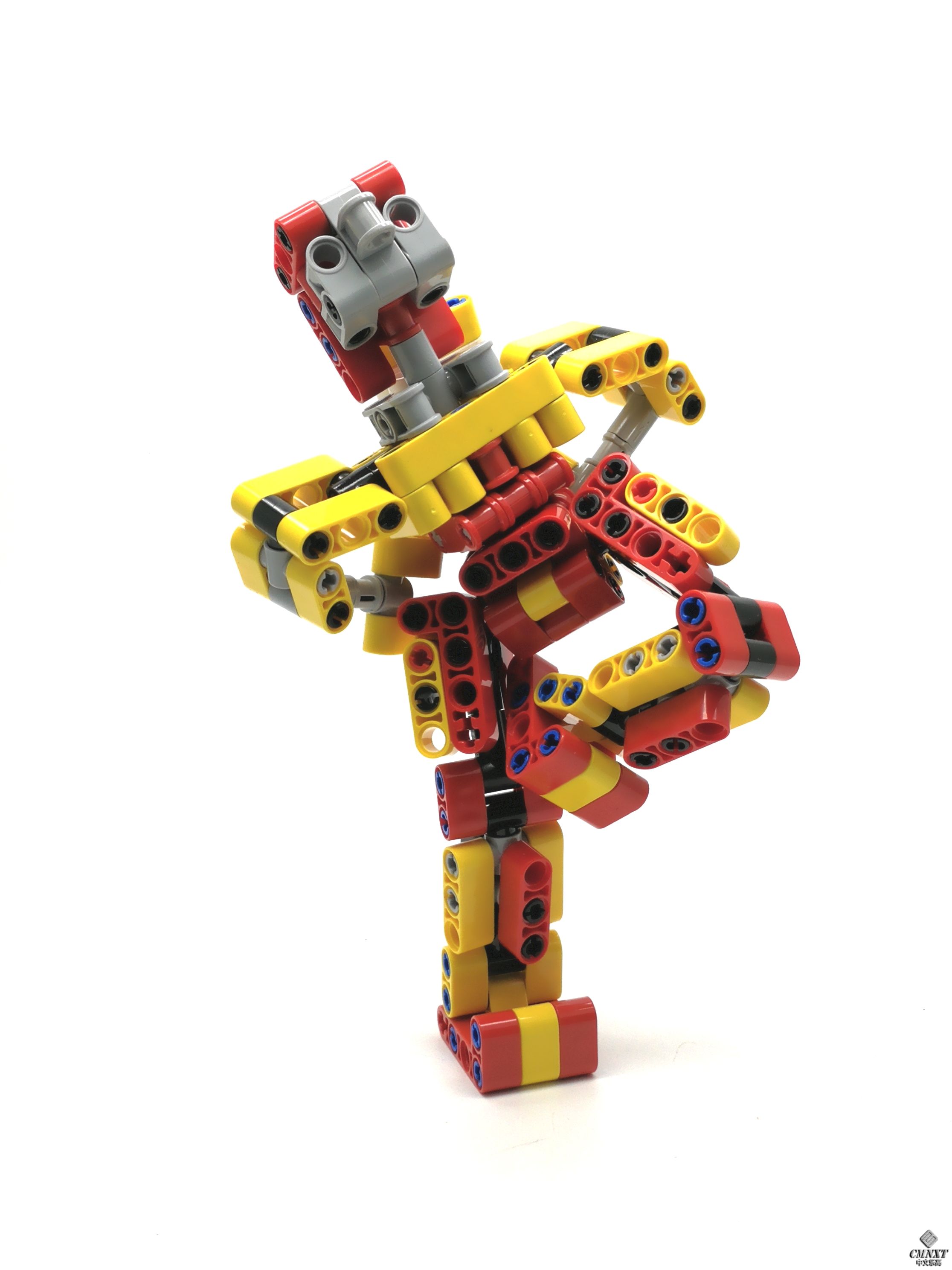 LEGO MOC - Pega Girl 04.jpg