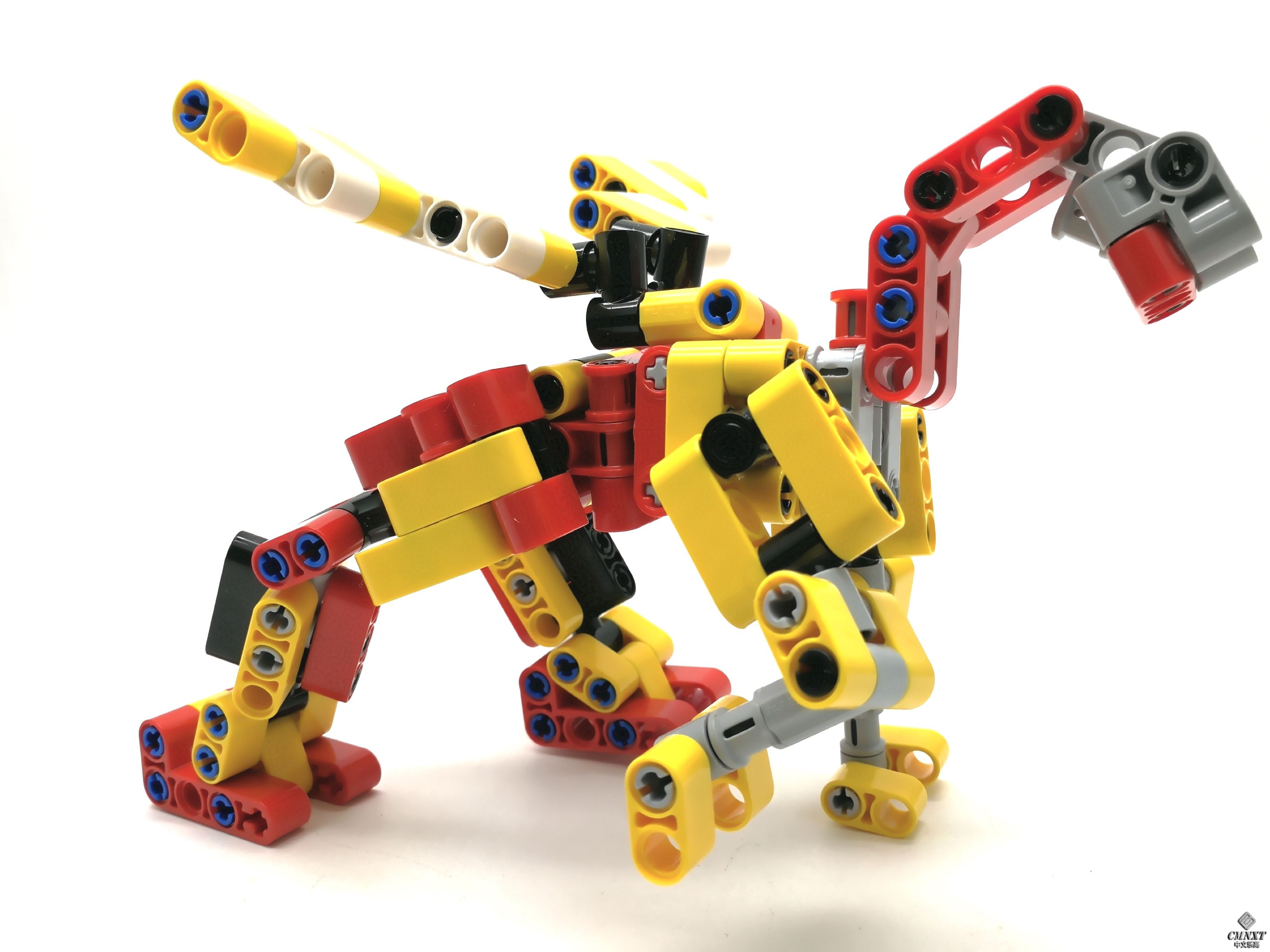 LEGO MOC - Pega Girl 09.jpg